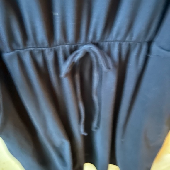 🆕 RIAH Fashion NWT Navy Long Sleeve Short Dress Medium Midi Hem Waist Pockets 💙 - Picture 5 of 6